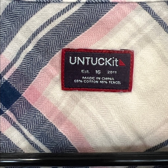 NEW SIZE 16 UNTUCKit Navy and Pink Plaid Shirt - Picture 3 of 4